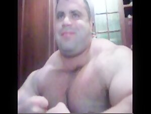 beefymuscle.com - Beefiest bodybuilder webcam